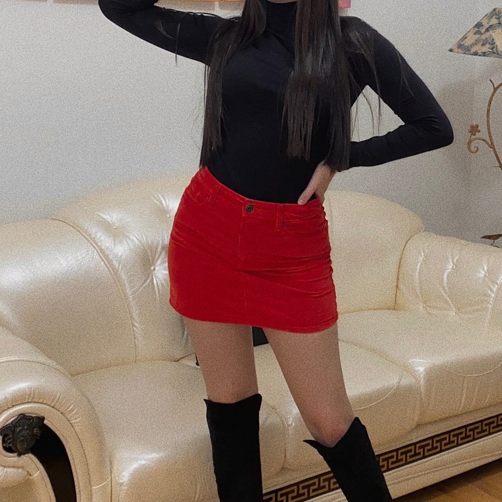 Gap red skirt size 4